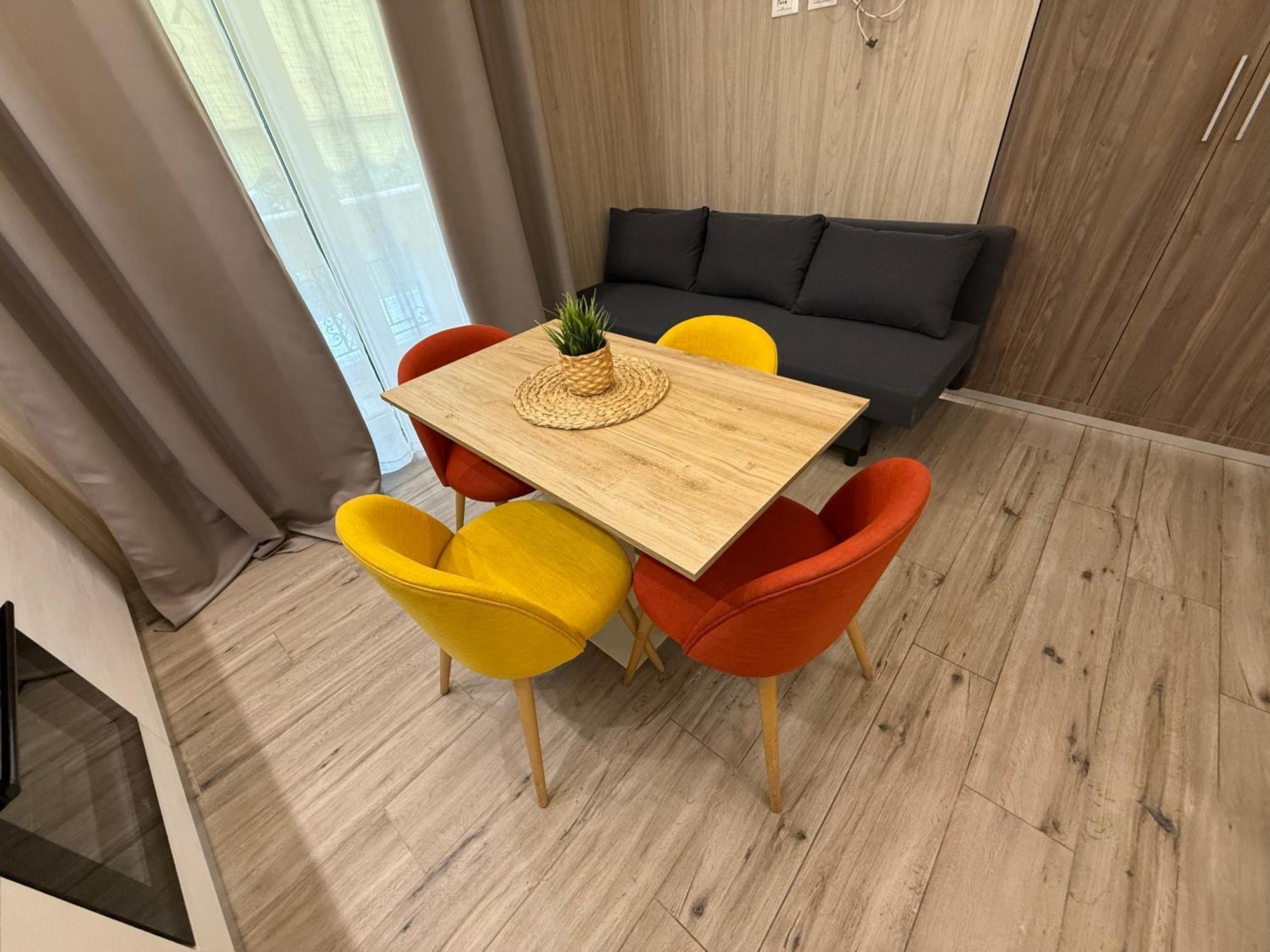 Th Luxury Rooms & Apartment Giardini Naxos Eksteriør billede