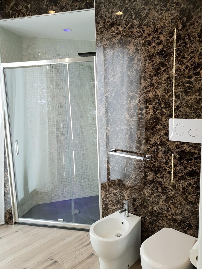 Th Luxury Rooms & Apartment Giardini Naxos Eksteriør billede