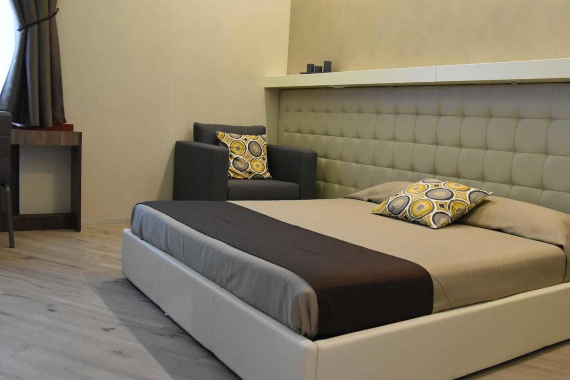 Th Luxury Rooms & Apartment Giardini Naxos Eksteriør billede