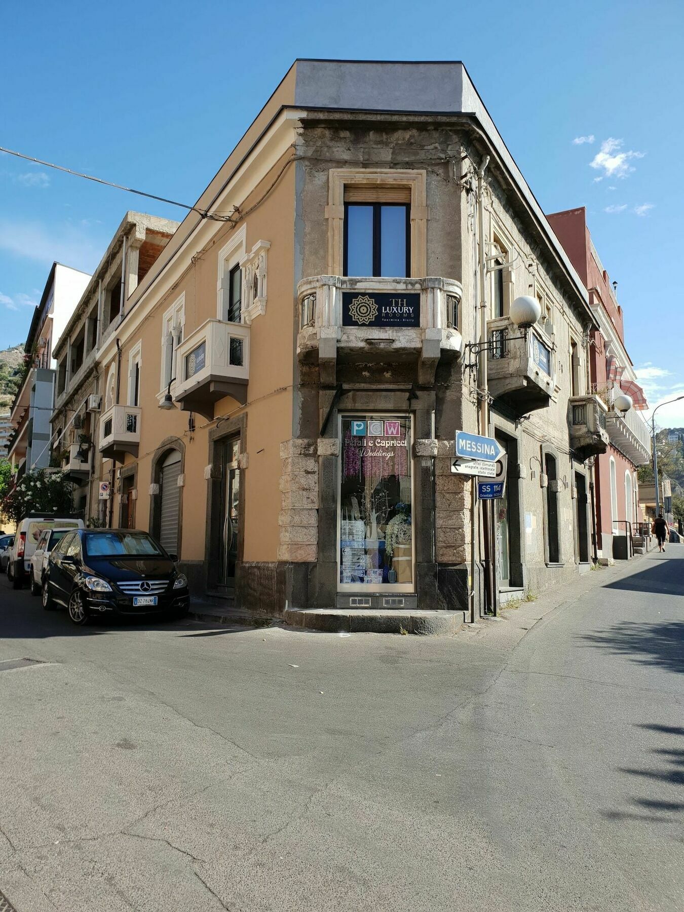 Th Luxury Rooms & Apartment Giardini Naxos Eksteriør billede